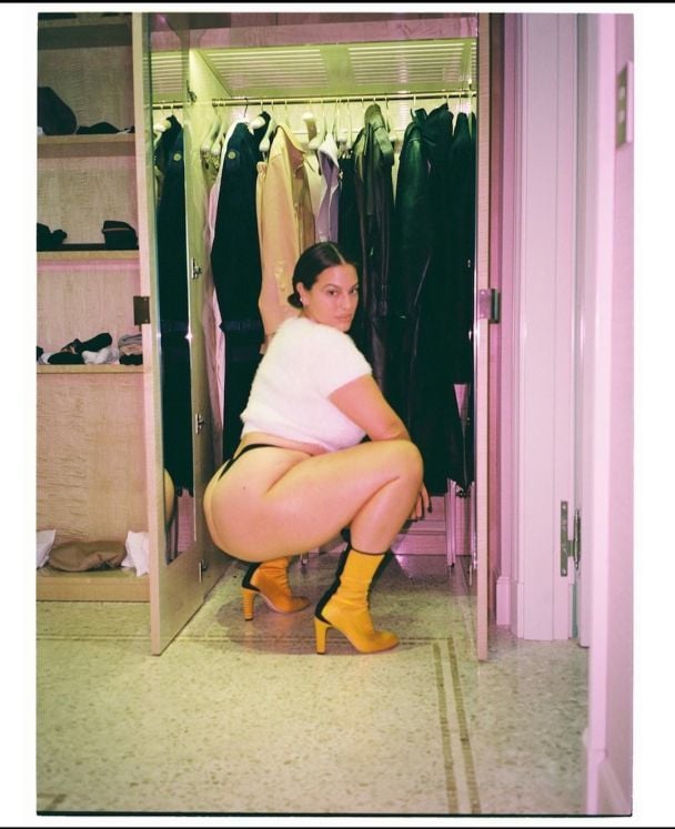 / © instagram.com/ashleygraham