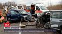 Медики борются за жизнь потерпевших в аварии в Житомирской области