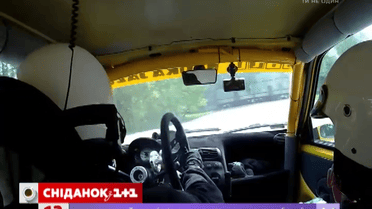 Кермувати автівкою можна і без керма