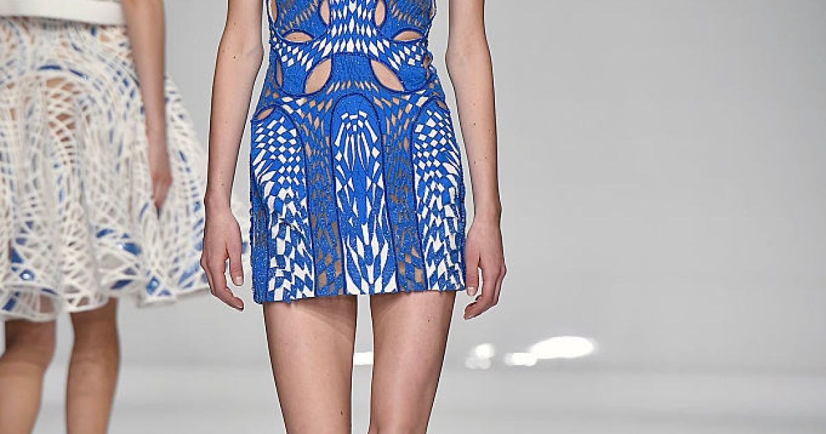 Показ коллекции Atelier Versace весна-лето 2016 / © Getty Images