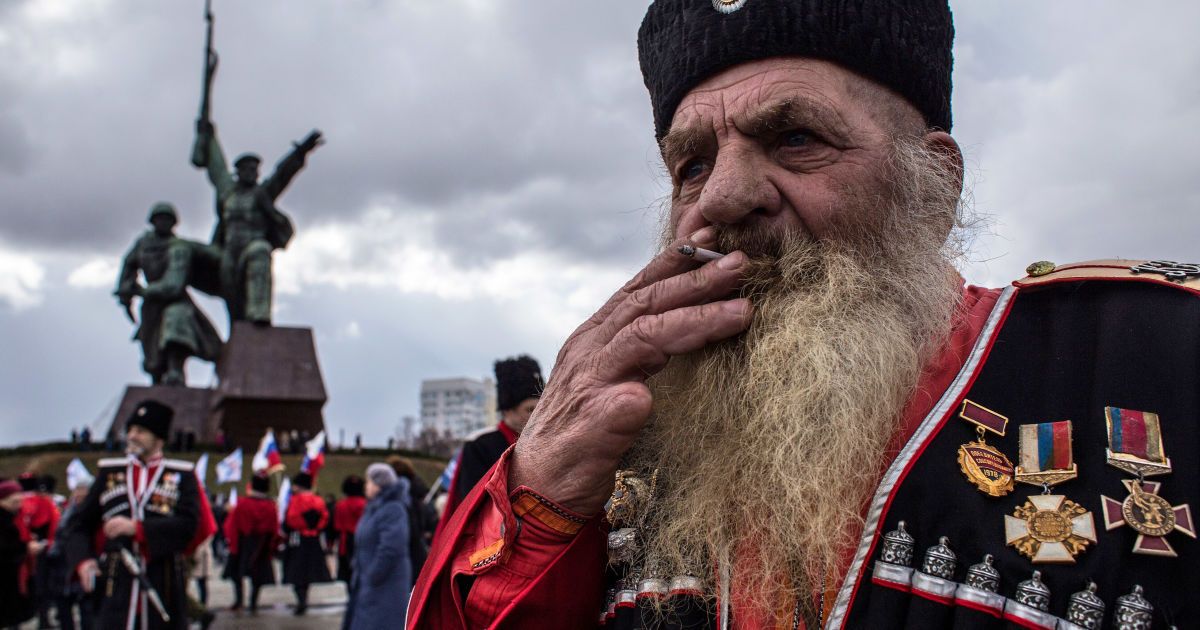 Боевики "ЛНР" пообещали похвастаться на параде 73 единицами боевой техники