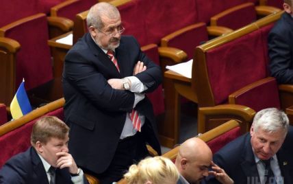 Чубаров назвал точное время блокировки границы Крыма татарами