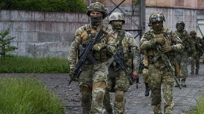 Російські військові