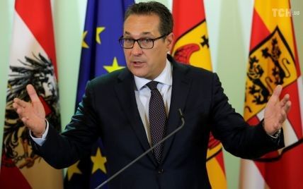 Віце-канцлер Австрії закликав Євросоюз скасувати "болісні" санкції проти Росії
