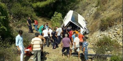 Украинцы не пострадали в аварии туристического автобуса в Турции