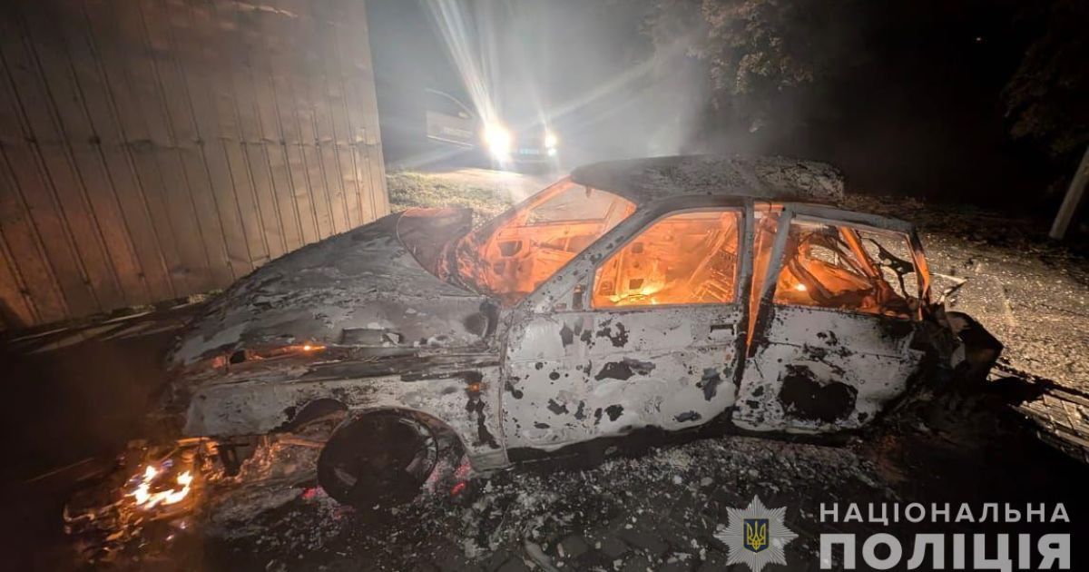 Дрон атаковал авто, в котором ехала семья/Национальной полиции