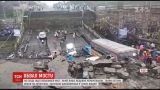 На востоке Индии произошло обрушение моста на переполненной автотрассе