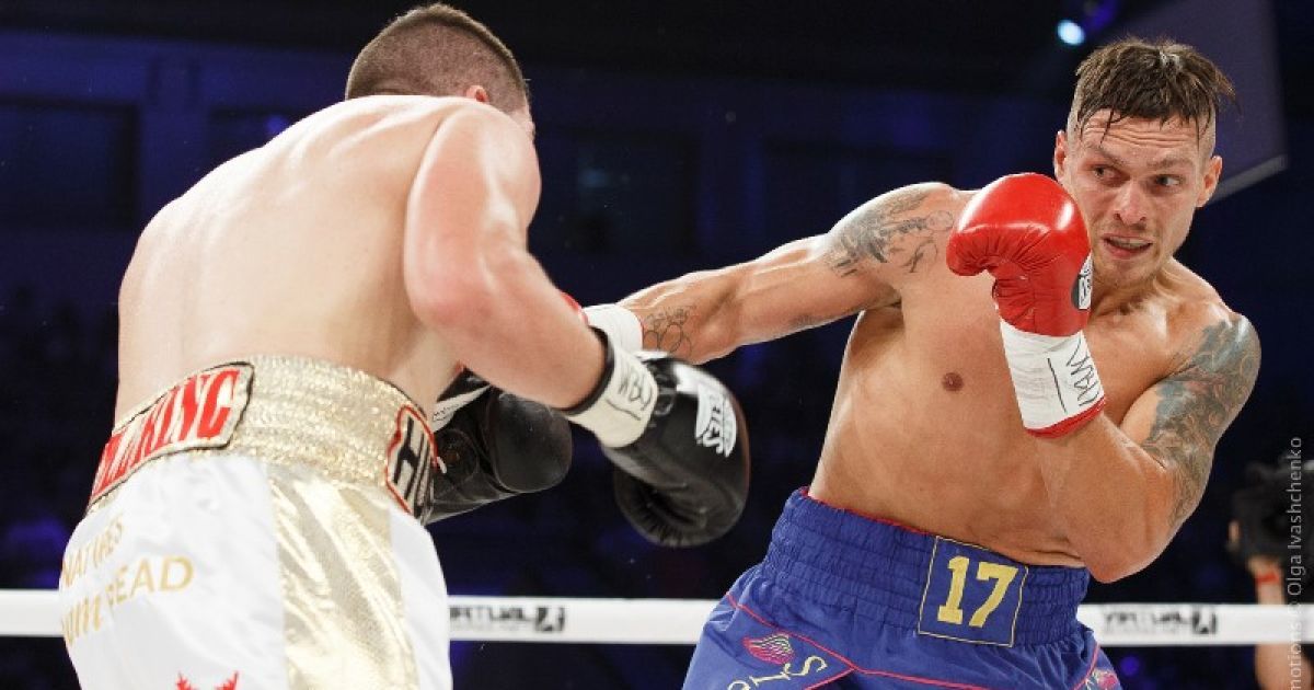 Усик побил Мюллера