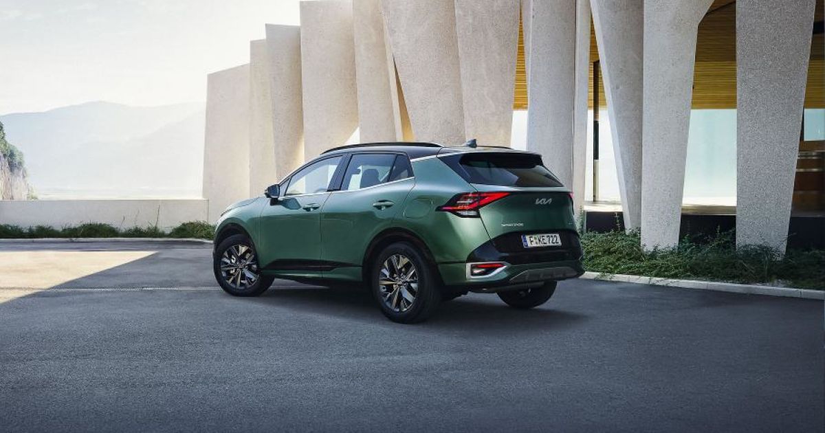 Кросовер KIA Sportage нового покоління дістався до України: оголошені ціни