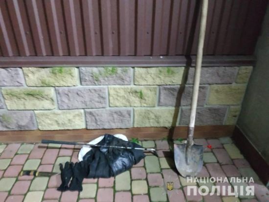 Били ключкою, топили та закопали на кладовищі: моторошні подробиці розправи над таксистом