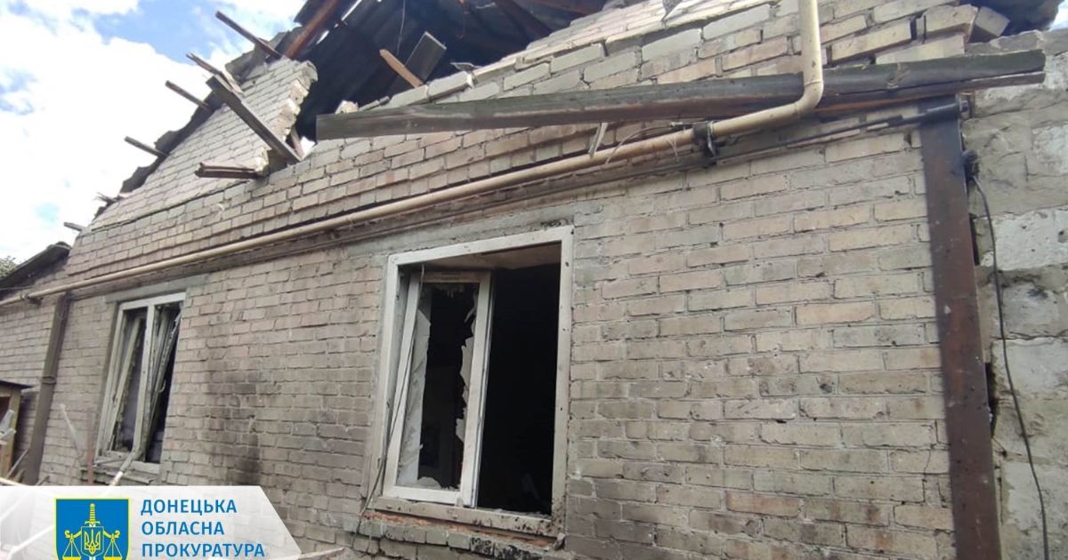 Окупанти обстріляли Соледар та Ягідне на Донеччині: поранено 6 людей, зокрема трьох дітей