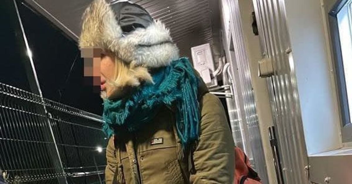 Сделал макияж и надел парик: 30-летний житель Киева притворился женщиной, чтобы пересечь границу