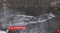 Экологическая катастрофа под Винницей: вода из загрязненной нечистотами реки отравила колодцы селян