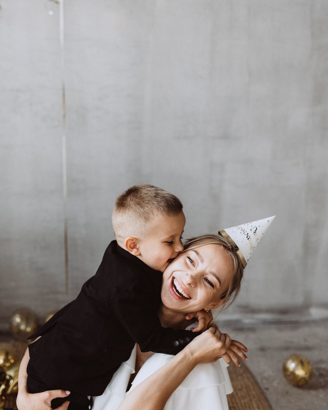 Виктор Павлик и Екатерина Репьяхова с сыном / © instagram.com/repyahovakate