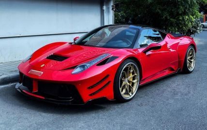 В Одесі помітили яскраву Ferrari за 8 мільйонів гривень