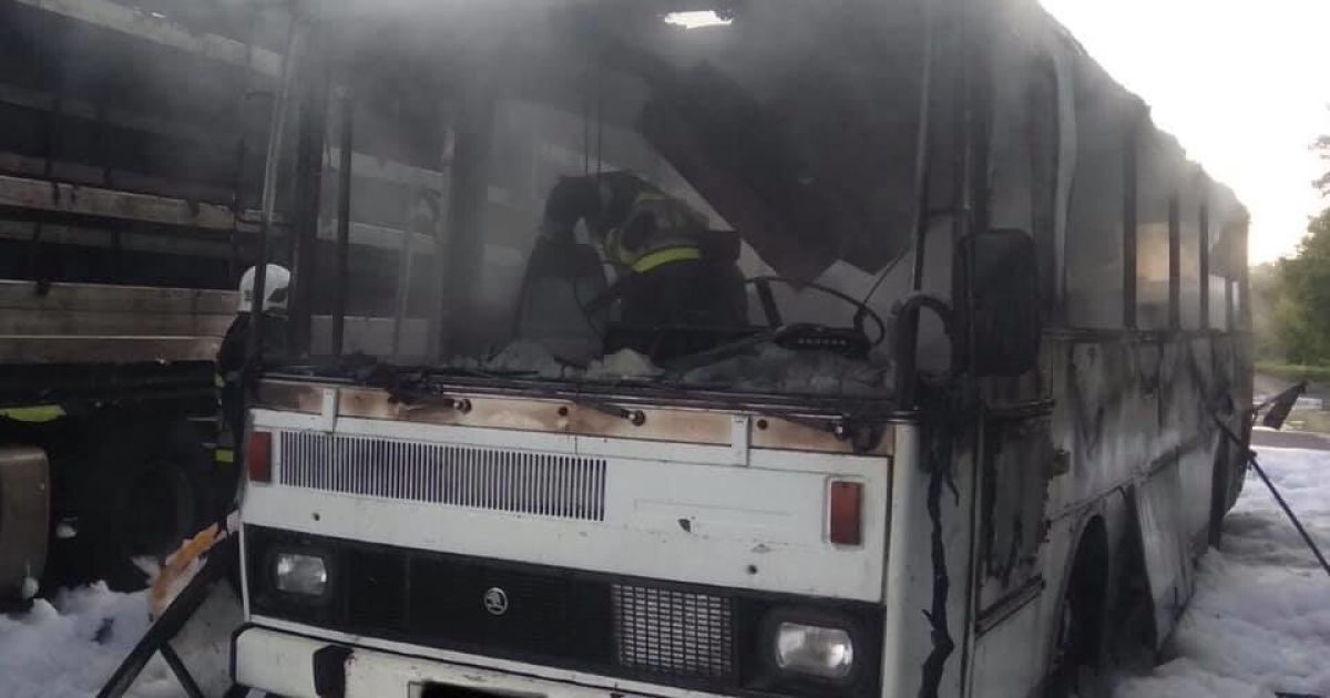 Автобус згорів в Червонограді_5 / © Управление ГСЧС во Львовской области