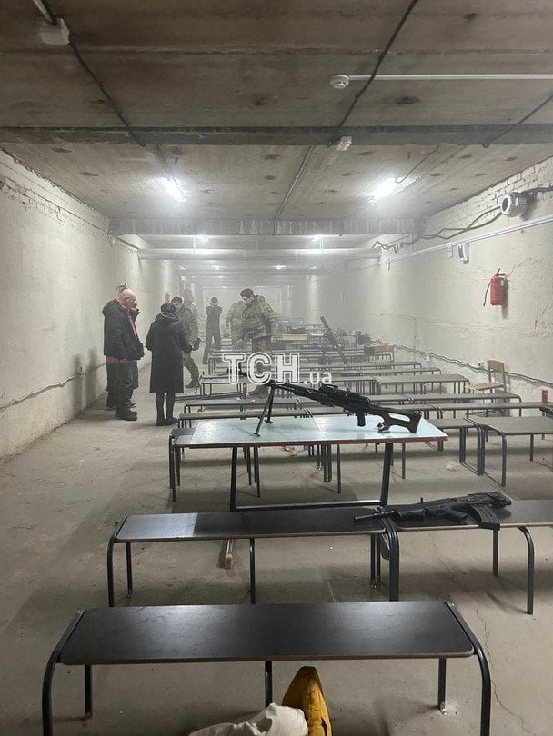 Підвал ліцею №137 у Дніпрі після вибуху 23 лютого / © ТСН