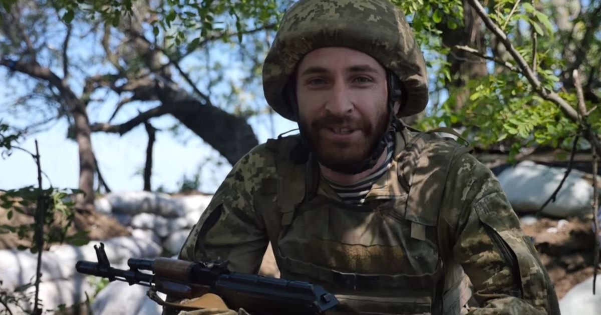 Трогательное поздравление детей от бойцов АТО и реакция на стихотворение Дорна. Тренды Сети