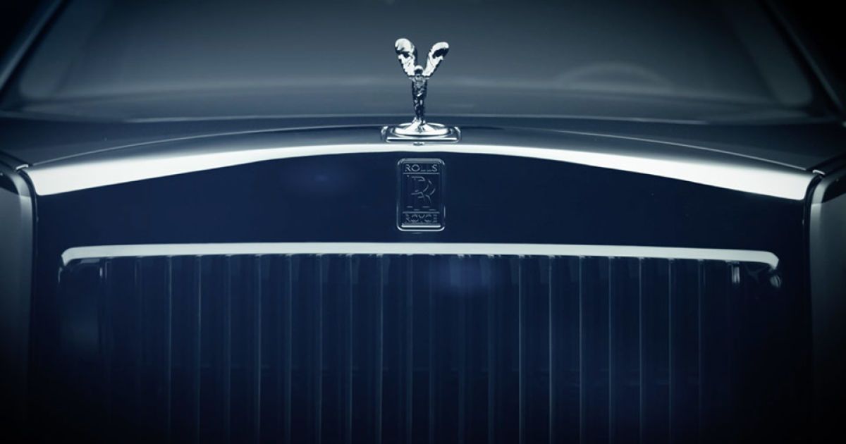 Rolls-Royce опубликовал видеотизер Phantom нового поколения