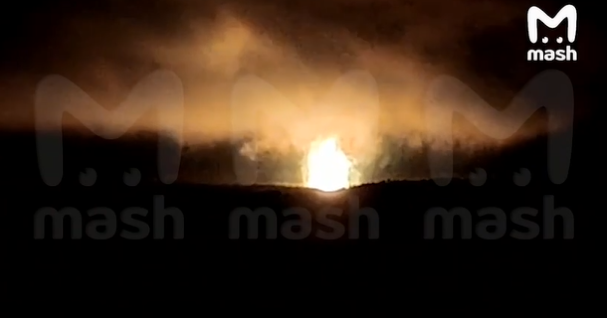 В РФ под Челябинском взорвался газопровод, в небо взвился огненный факел высотой несколько метров: видео