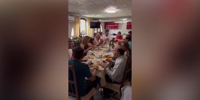 Мишель Андраде показала свою большую боливийскую семью