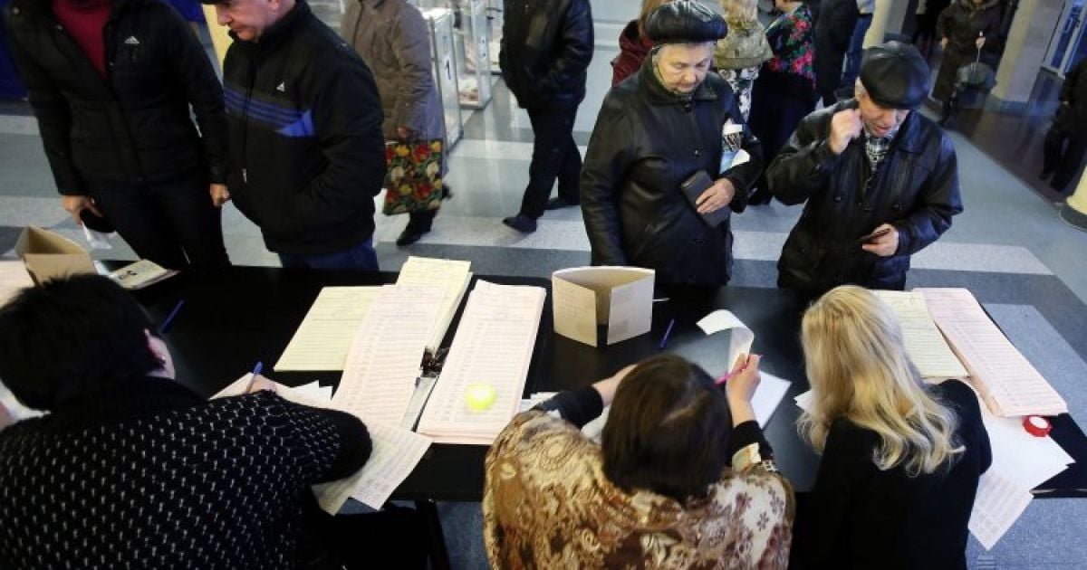 У Красноармійську перемагає самовисуванець Требушкін