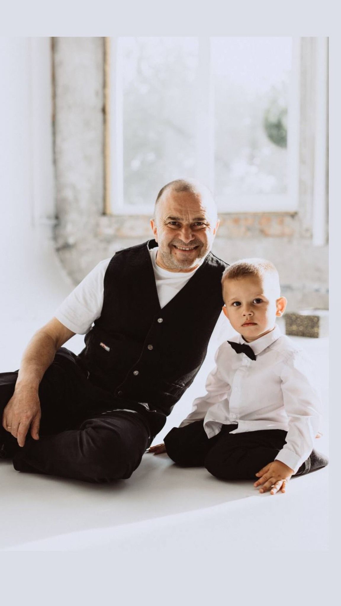 Виктор Павлик с сыном / © instagram.com/repyahovakate