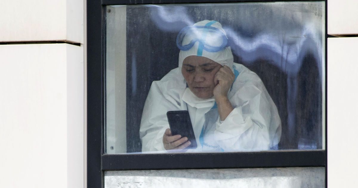 Через коронавірус Росія подовжила режим неробочих днів ще на два тижні
