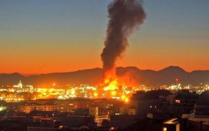 В Испании взорвался нефтехимический завод, есть жертвы