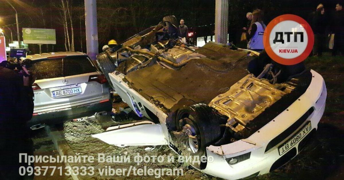 Криваве ДТП в Києві на Перемоги_11 / © Facebook/Влад Антонов