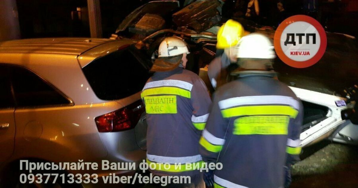 Криваве ДТП в Києві на Перемоги_9 / © Facebook/Влад Антонов