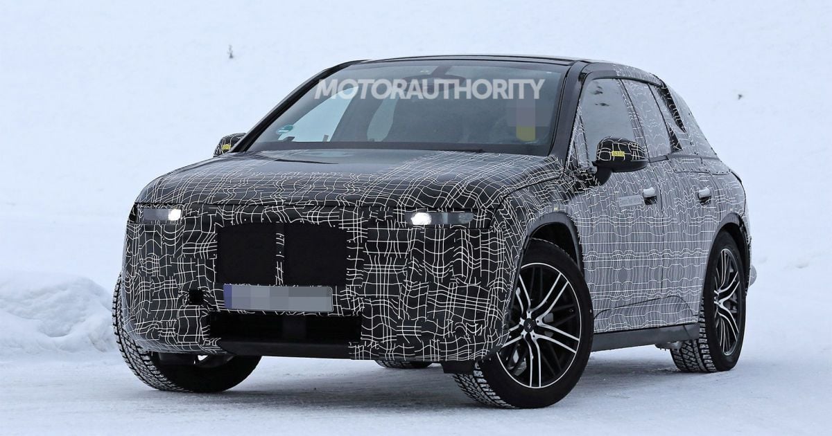 Шпионы засняли серийный электрокар BMW iNext на тестах