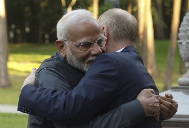 Трамп пригрозил Индии жесткими тарифами из-за торговли нефтью с РФ: в Москве прокомментировали