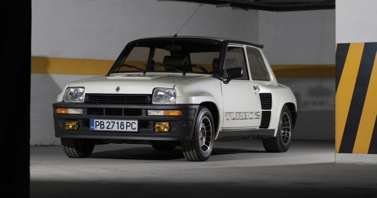 На аукцион выставят "горячий" Renault 5 Turbo II