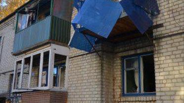 Десятки будинків постраждали від вибухів / © ato.lisichansk.in.ua