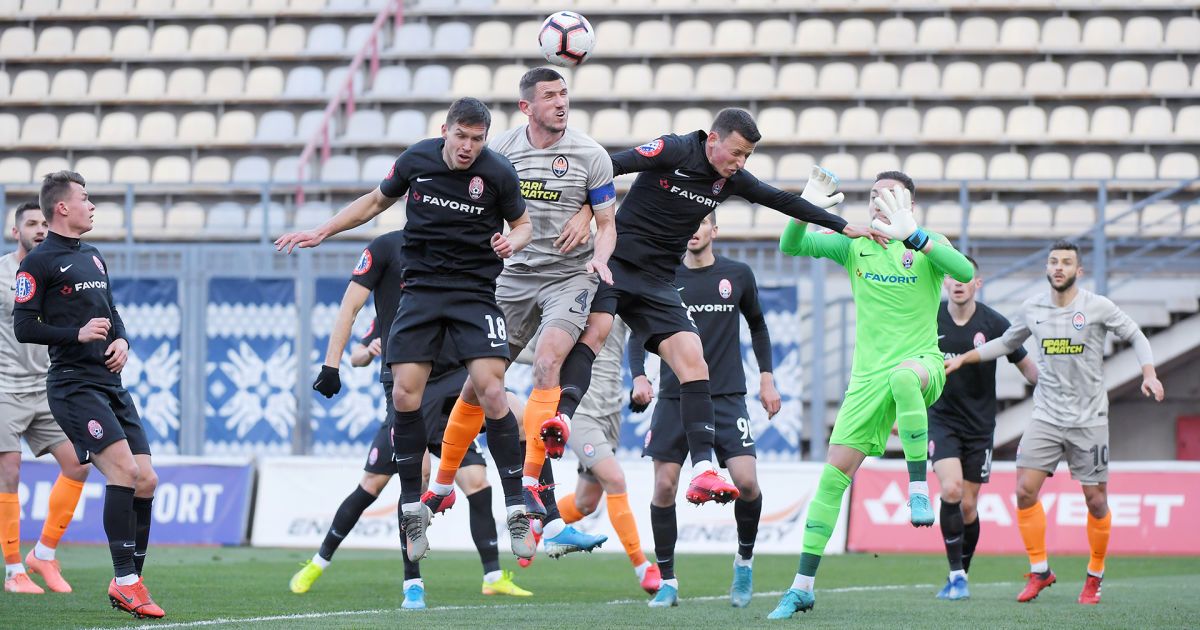 Центральний матч 3-го туру УПЛ відбудеться з глядачами на стадіоні