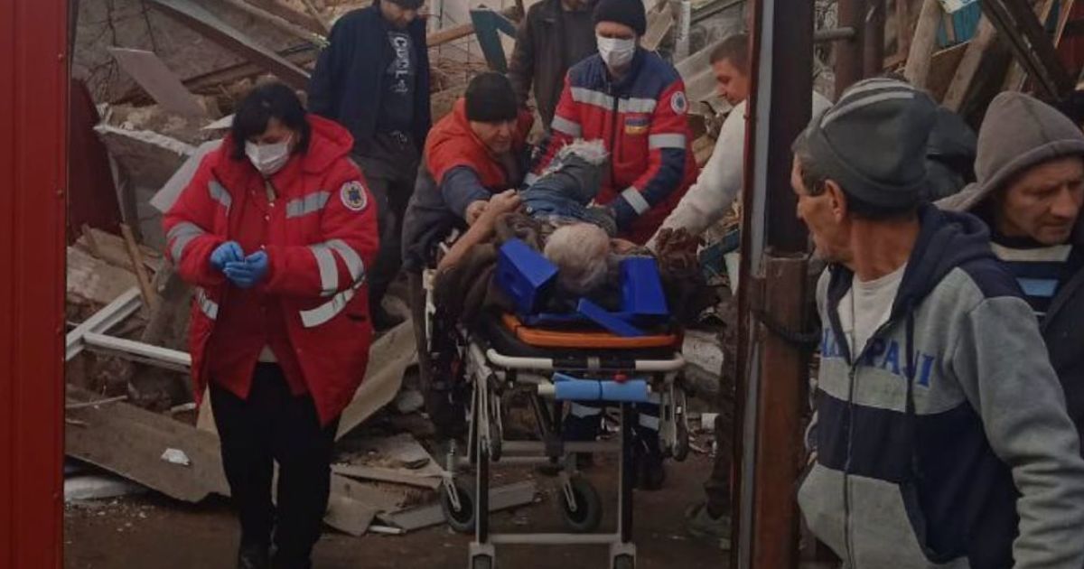 Рвонув газовий балон: в Одеській області чоловіка завалило після вибуху 