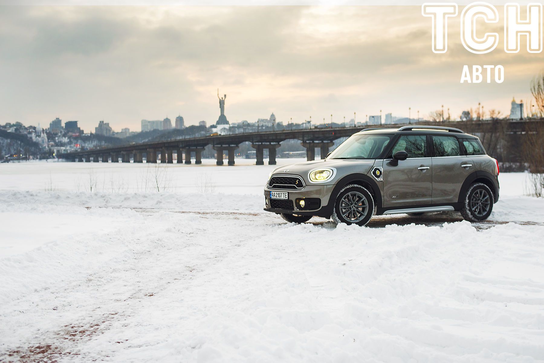 Гибридный Mini Cooper SE Countryman ALL4: стиль или экономия? — Тест-драйвы