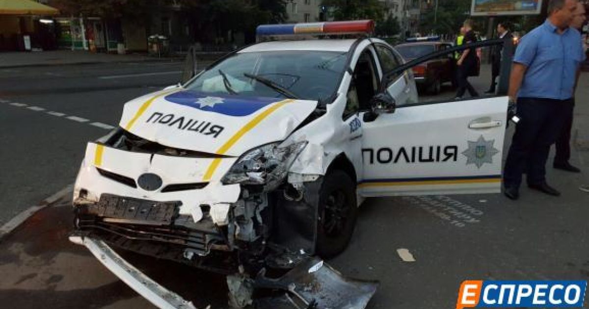 ДТП за участю поліції і таксі у Києві_4 / © Еспресо.TV