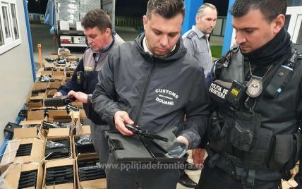 В Румынии задержали украинца: перевозил более 2000 пистолетов