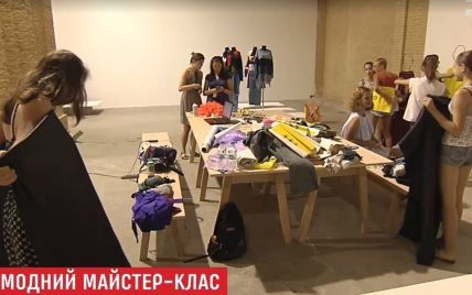 В Киеве подхватили мировой тренд на одежду из отходов