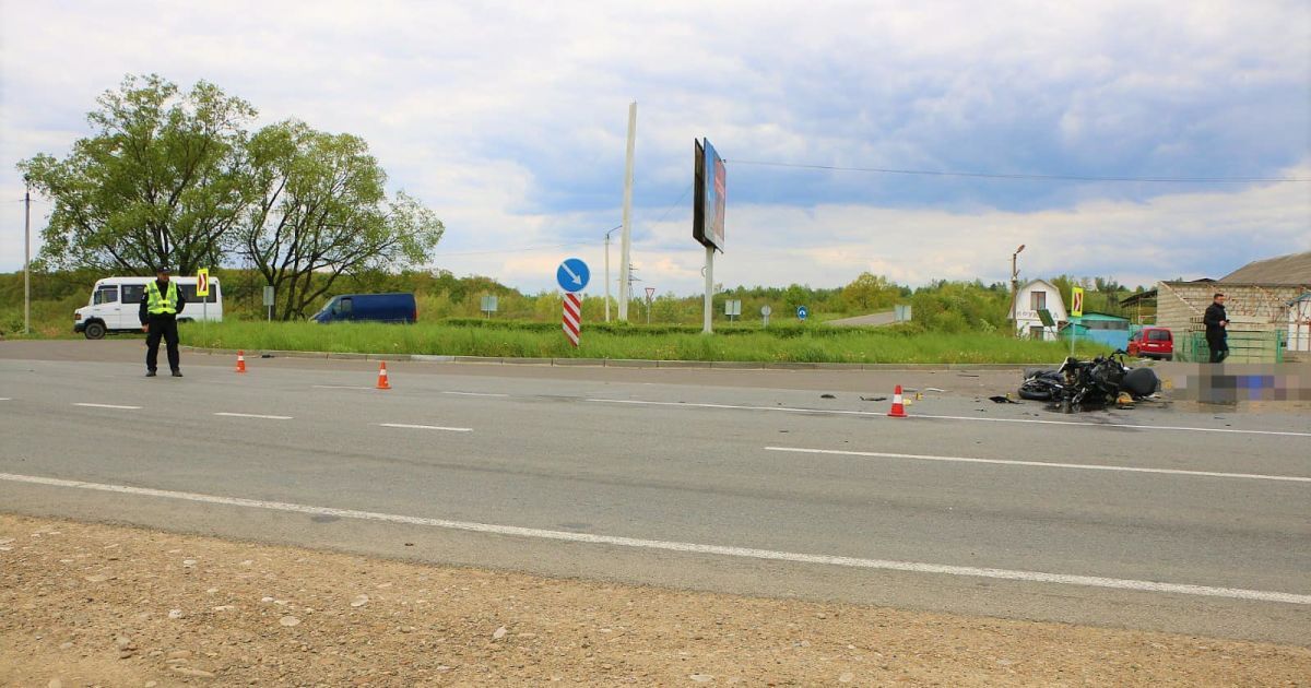 В Прикарпатье, около Калуша, 12 мая произошла смертельная авария.