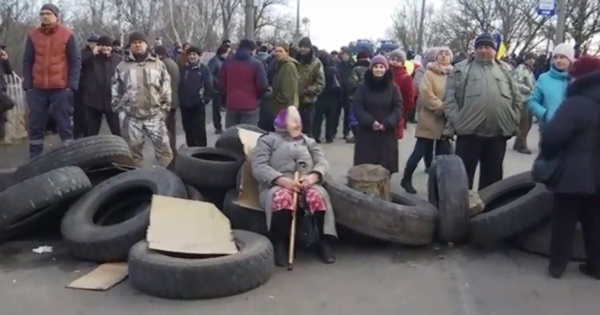 Ситуація в Нових Санжарах. Дивіться відео