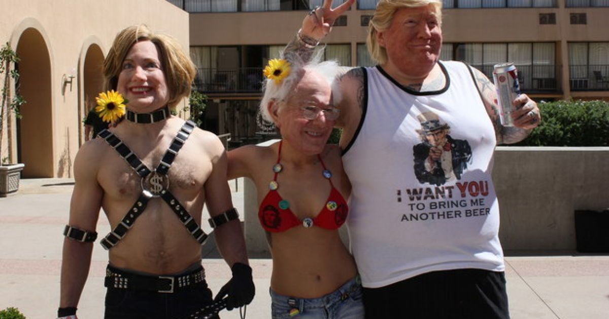 Американский художник создал пугающе реалистичные маски Трампа и Клинтон