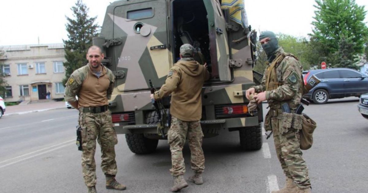 В Одессе молодые люди устроили драку и стрельбу с нацгвардейцами