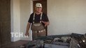 Загалом фермер віддав на передову 18 автомобілів