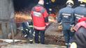 В переходе на майдане Незалежности, где обвалился потолок, работают спасатели: фото