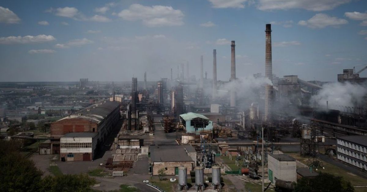 Авдіївський коксохімічний завод розграбовується загарбниками