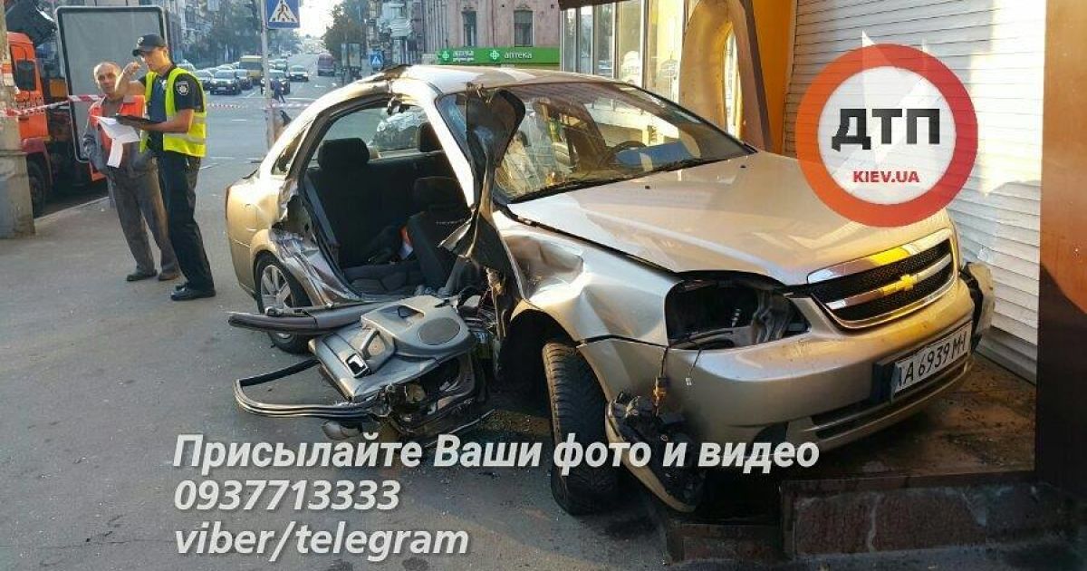 ДТП за участю поліції і таксі у Києві / © dtp.kiev.ua