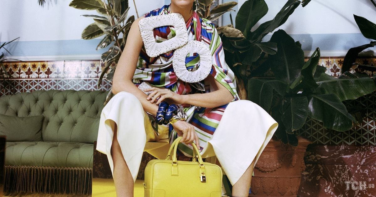 Колекція Loewe прет-а-порте сезону осінь-зима 2021-2022 / © East News
